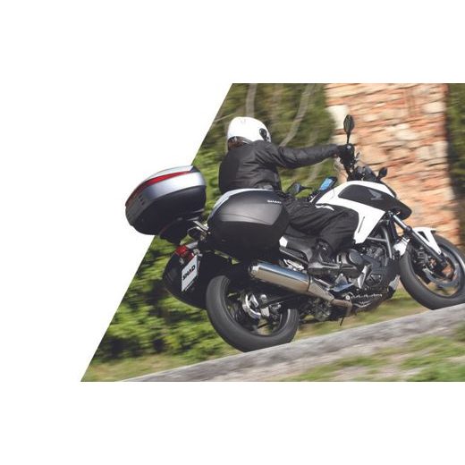 VRCHNÝ KUFOR NA MOTORKU SHAD SH50 D0B5000 ČIERNA