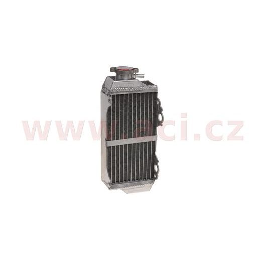 CHLADIČ PRAVÝ SUZUKI [215*118*40], Q-TECH