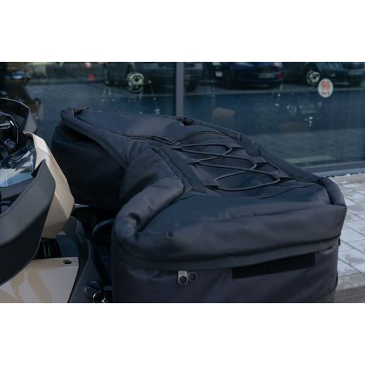 SHARK PLATĚNÝ BOX NA ŠTVORKOLKU, VELKÝ