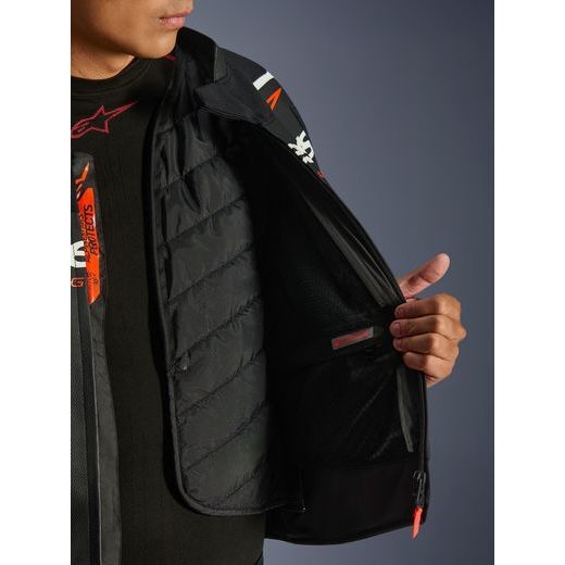 BUNDA GP FORCE V2, ALPINESTARS (ČERNÁ/BÍLÁ/ČERVENÁ) 2026