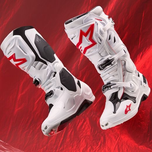 TOPÁNKY TECH 10 SUPERVENTED, ALPINESTARS, PERFOROVANÉ (BÍLÁ/ČERVENÁ/ČERNÁ) 2026