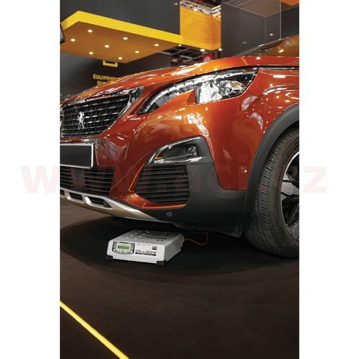 NABÍJEČKA/STABILIZOVANÝ ZDROJ GYSFLASH 100.12HF, 12 V, 20-1200 AH, 100 A, KABELY 5 M, MENU V ČEŠTINĚ