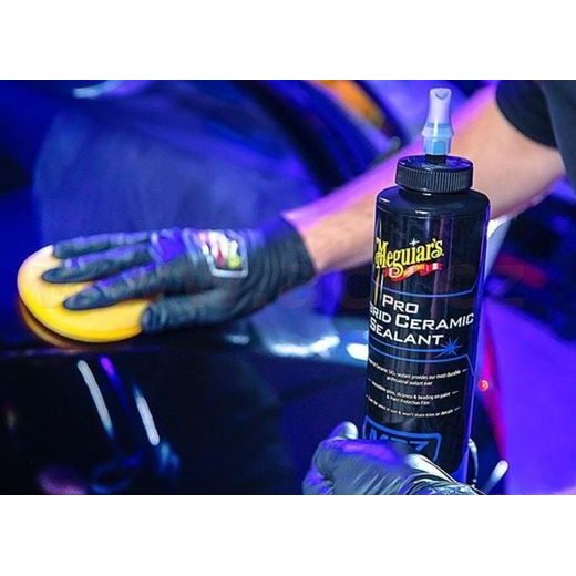 MEGUIAR'S PROFESIONÁLNE HYBRIDNÝ KERAMICKÝ SEALANT PRE HYBRID CERAMIC SEALANT 1 GALON / 3,78 L