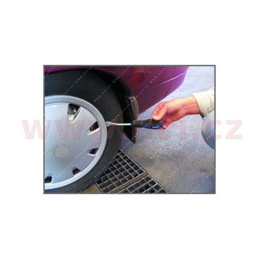 SADA KOVOVÝCH PÁČIDEL A HÁČKŮ, 5 KS