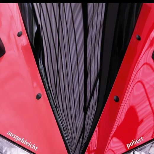 S100 LEŠTENKA NA LAK A PLASTY - LACK UND KUNSTSTOFF POLISH 220 ML