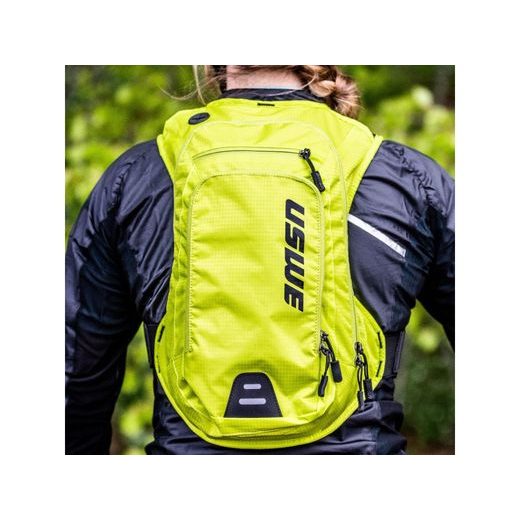 BATOH ENDURO OUTLANDER 9, USWE - ŠVÉDSKO (ŽLTÁ, OBJEM 9L, HYDROBAG 3L)