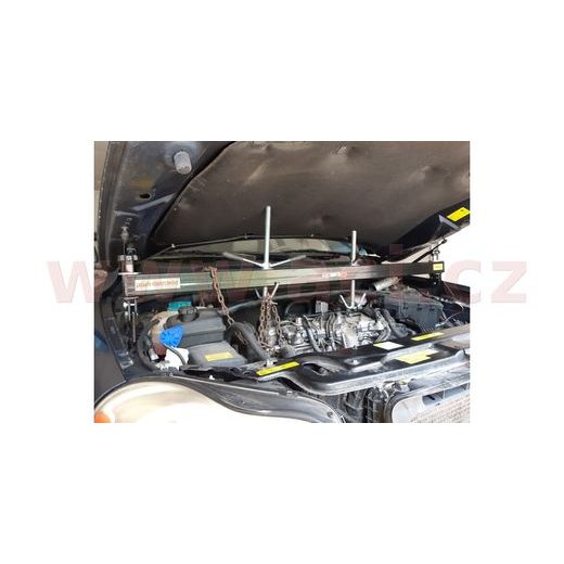 FIXAČNÝ PRÍPRAVOK NA MOTOR 0,5 T, Q-TECH