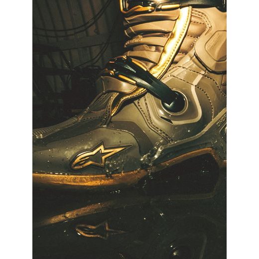 TOPÁNKY TECH 10 LIMITOVANÁ EDÍCIA AIR GOLD, ALPINESTARS (HNĚDÁ/ZLATÁ) 2026