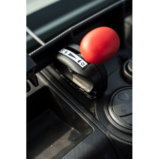 SHARK PROFESIONÁLNÍ ROTAČNÍ KARTÁČ KE ČTYŘKOLKÁM ATV A UTV, MOTOR HONDA