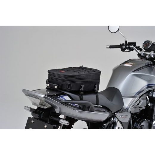 BRAŠNA NA SEDADLO SPOLUJAZDCA OBJEM 7 - 12 L, HENLYBEGINS