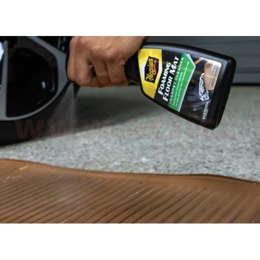 MEGUIAR'S FOAMING FLOORMAT &AMP; CARPET CLEANER PĚNIVÝ ČISTIČ TEXTILIÍ A AUTOKOBEREČKŮ, 473 ML