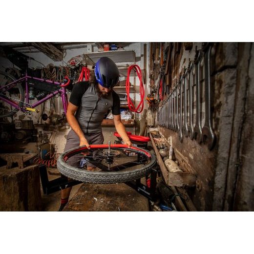 TECHNOMOUSSE BEZDUŠOVÝ RED POISON EVO 29 (ŠÍŘKA 2,35 - 2,6), ATHENA