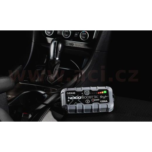STARTOVACÍ BOX + POWER BANKA, STARTOVACÍ PROUD 1250A NOCO BOOST GBX45 (USA)