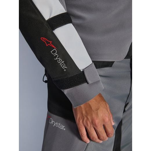 BUNDA ANDES V4 DRYSTAR, ALPINESTARS (TMAVO ŠEDÁ/SVĚTLE ŠEDÁ/ČERNÁ/ČERVENÁ) 2026