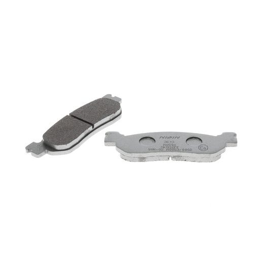 BRZDOVÉ DOŠTIČKY, NISSIN (SEMI-METALICKÁ ZMES) 2 KS V BALENIE