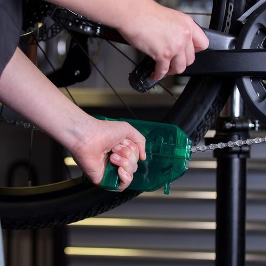 PŘÍPRAVEK NA ČIŠTĚNÍ ŘETĚZŮ, MINT