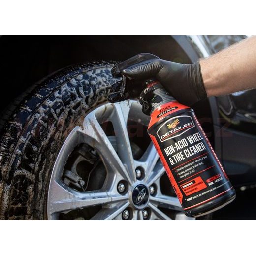 MEGUIAR'S ČISTIČ NA KOLESÁ A PNEUMATIKY NON-ACID WHEEL &AMP; TIRE CLEANER 946 ML