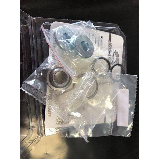 LOŽISKO ZADNÍHO TLUMIČE HORNÍ