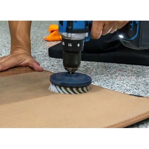 MEGUIAR'S QUIK SOLUTIONS CARPET &AMP; CLOTH KIT SADA NA ČISTENIE TEXTÍLIÍ A LÁTKOVÝCH KOBERCOV