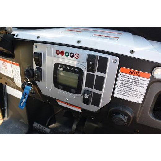 KABINA VČETNĚ STĚRAČE A OSTŘIKOVAČE PRO LINHAI UTV LH50DU ELECTRIC