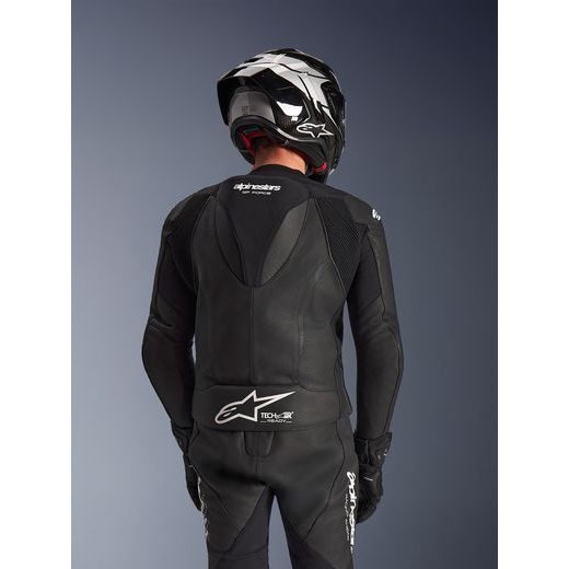 DVOJDIELNA KOMBINÉZA GP FORCE V2, ALPINESTARS (ČERNÁ/BÍLÁ) 2026