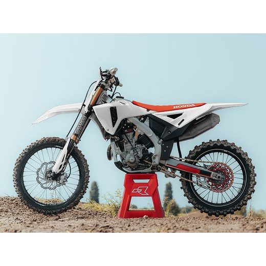 KOMPLETNÉ SADA PLASTOV REVOLUTION 5 DIELOV HONDA, RTECH (BIELA)