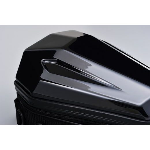 BRAŠNA NA SEDADLO SPOLUJAZDCA OBJEM 5,5 L, HENLYBEGINS