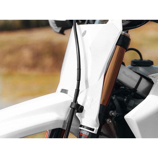 KOMPLETNÉ SADA PLASTOV REVOLUTION 5 DIELOV HONDA, RTECH (BIELA)