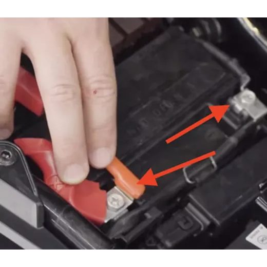 BEELINE MOTO II POWERED MOUNT INSERT NABÍJAČKA PRE MOTO II.