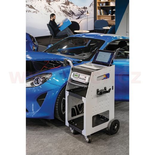 NABÍJEČKA/STABILIZOVANÝ ZDROJ GYSFLASH 100.12HF, 12 V, 20-1200 AH, 100 A, KABELY 5 M, MENU V ČEŠTINĚ