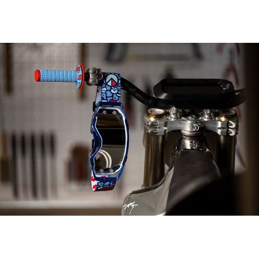 MELLOW ETHIKA +DONUTS BLUE/RED