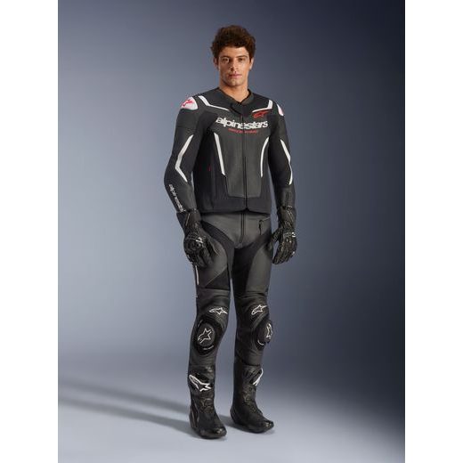 BUNDA GP FORCE V2 AIRFLOW, ALPINESTARS (ČERNÁ/BÍLÁ) 2026
