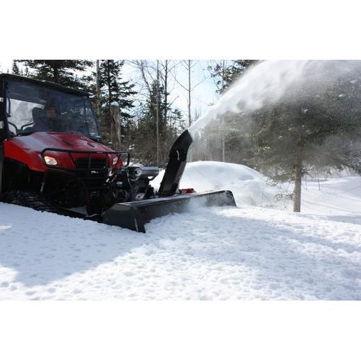 BERCOMAC PROFESIONÁLNÍ SNĚŽNÁ FRÉZA 72" (183 CM) HONDA MOTOR 22HP