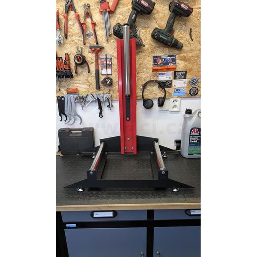 STOJAN NA MYTÍ A DETAILING KOL