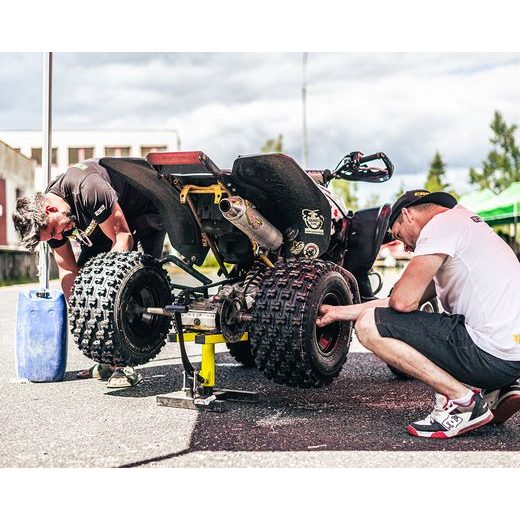 BULLDOG TIRES B357, 20X11-9 (43J)