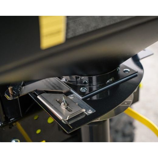 FIMCO DRY MATERIAL SPREADER