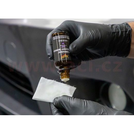 MEGUIAR'S QUIK SOLUTIONS HEADLIGHT RESTORATION KIT KOMPLETNÉ SADA NA RENOVÁCIU SILNĚ POŠKOZENÝCH SVETIEL