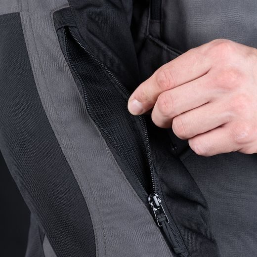 BUNDA ROCKLAND DRY2DRY™, OXFORD ADVANCED (ŠEDÁ/ČERNÁ/ČERVENÁ)