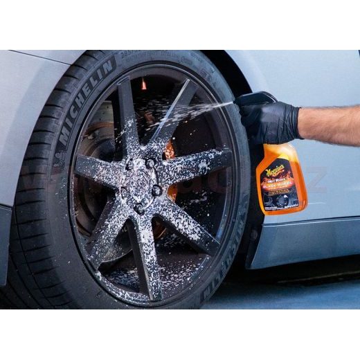 MEGUIAR'S ČISTIČ ČIERNYCH KOLIES HOT RIMS BLACK WHEEL CLEANER 709 ML
