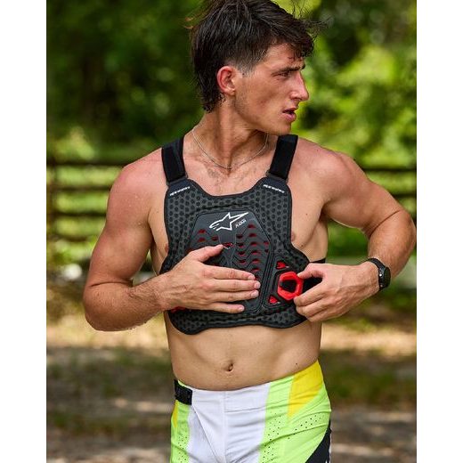 CHRÁNIČ HRUDI A-5 PLASMA, ALPINESTARS (ČERNÁ/ČERVENÁ/BÍLÁ) 2026