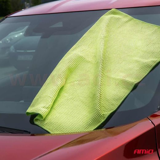 UTERÁK Z MIKROVLÁKNA NA ČISTENIE SKIEL A ZRKADIEL 60X40 CM, 280 G