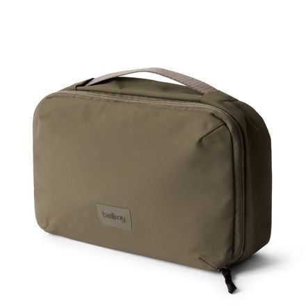 Bellroy — Hanging Toiletry Kit