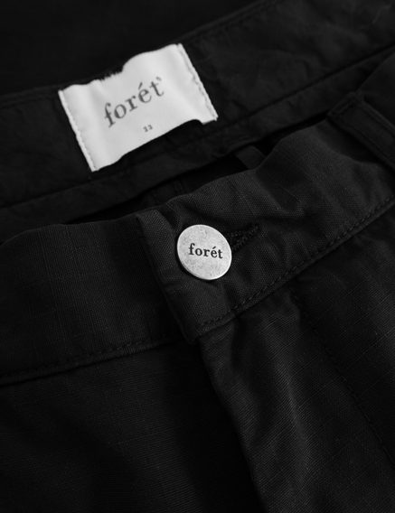 forét Hut Cargo Pants — Black