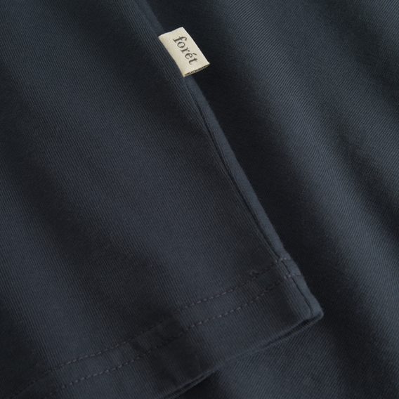forét Botanic T-Shirt — Navy