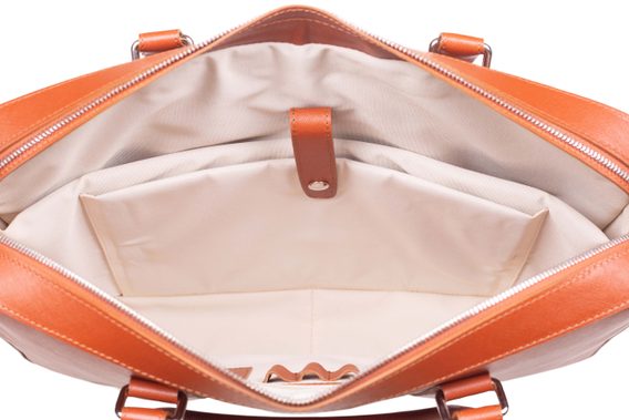 Кожена slim чанта за лаптоп John & Paul - цвят коняк