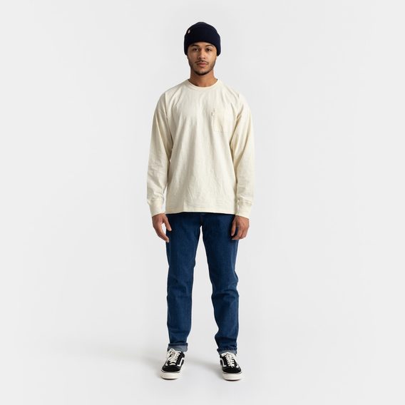 По-свободни дънки Revolution — средно тъмни