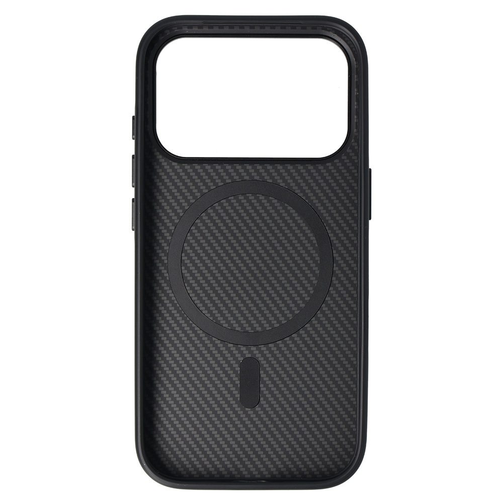 Liavec carbon core, iPhone 17 Pro