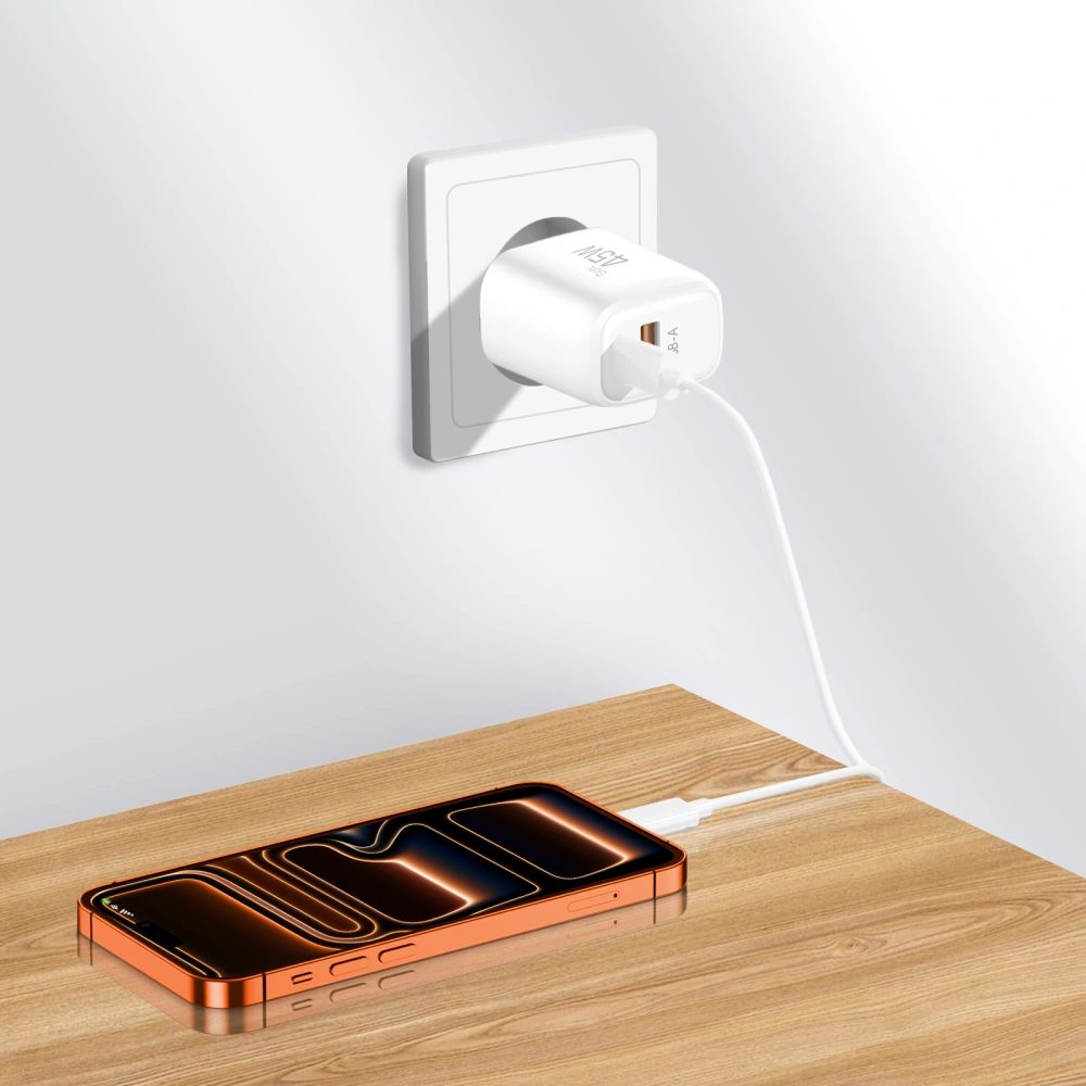 Tech-Protect NCA45W-GAN 2-portová sieťová nabíjačka PD45W / QC 3.0 + kábel lightning, biela