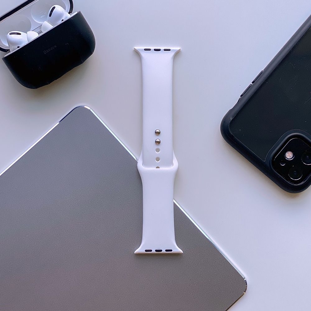 Tech-Protect IconBand Apple Watch 4 / 5 / 6 / 7 / 8 / 9 / SE (38 / 40 / 41 Mm), Bílý