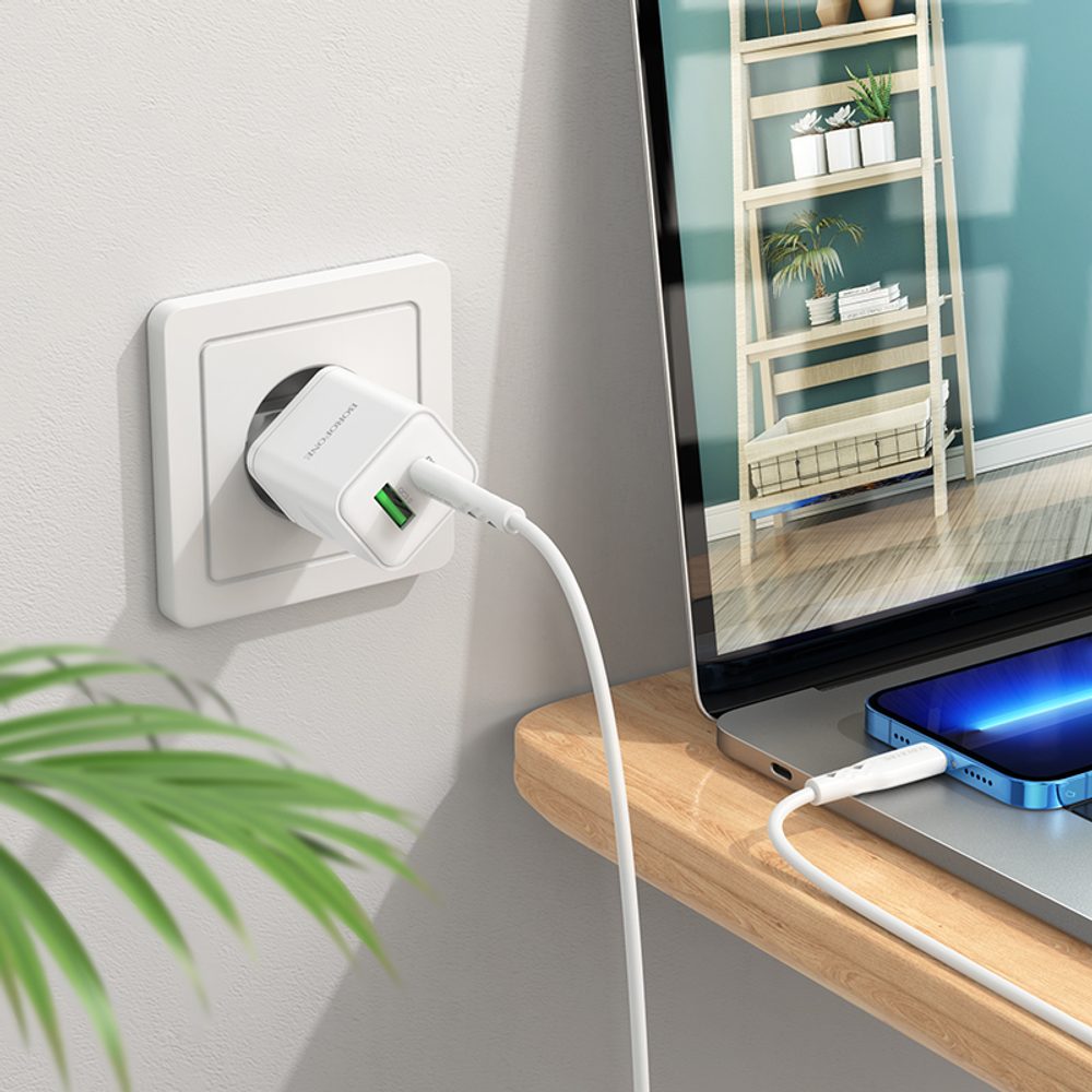 Borofone BN7 nabíjačka, USB + USB-C, QC 3.0, PD 20W, biela